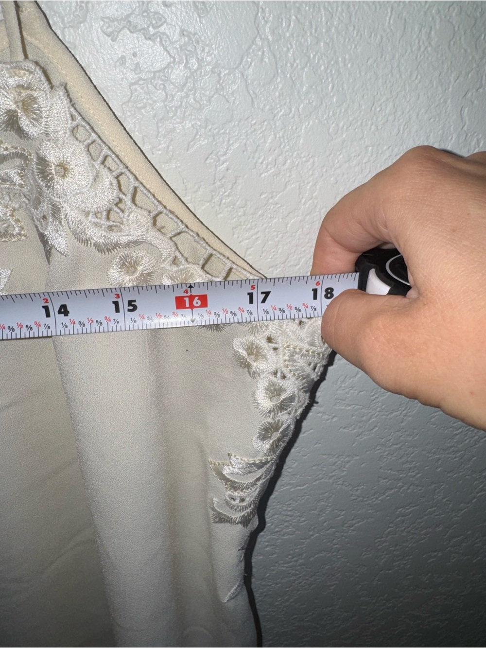 CAbi Baroque Cream Lace Embroidered Adjustable Tank Top Size M #4560 - Picture 6 of 7